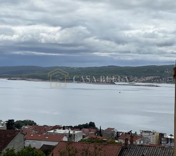 CRIKVENICA - Apartman s galerijom i lođom - cover