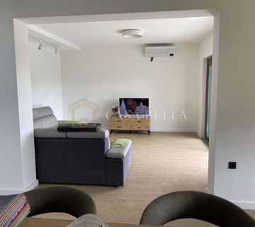 Prodaja dvoetažnog stana u Matuljima sa okućnicom od 220m2 - cover