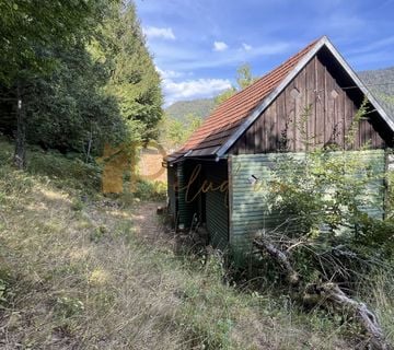 Kuća za adaptaciju na rubu NP Risnjak - cover