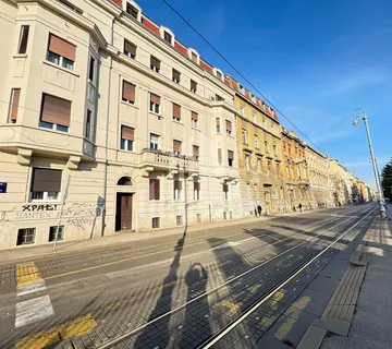 Zagreb, Centar, useljiv stan, 36m2, investicija - cover