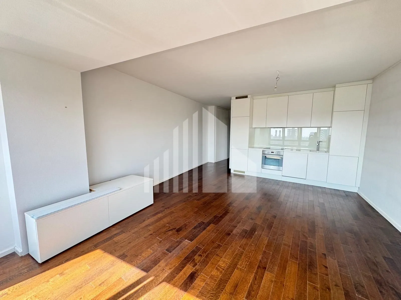 Zagreb, Črnomerec, novouređen 3s stan ili poslovni prostor, 70m2, najam - cover