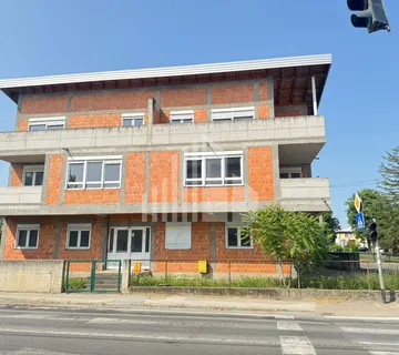 Velika Gorica, Centar, stambeno-poslovne zgrade, 778 m2, investicija - cover