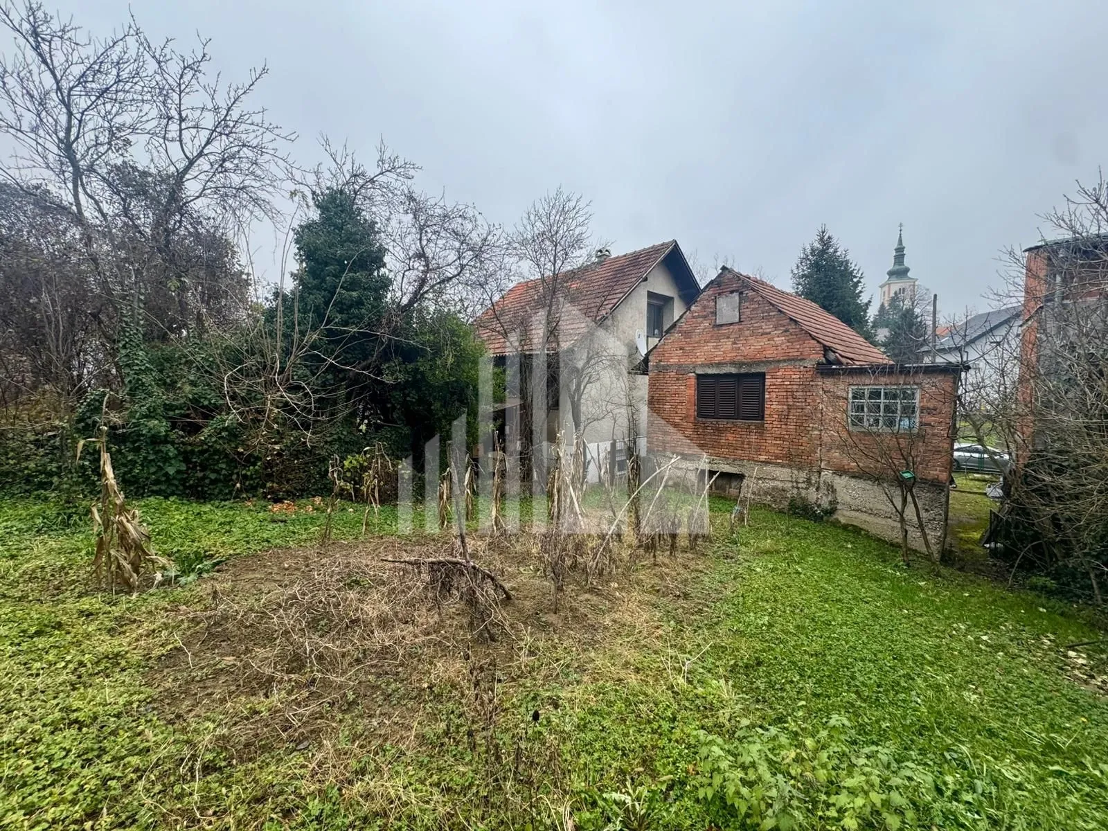 Zagreb, Gornje Vrapče, građevinsko zemljište, 1096 m2 - cover