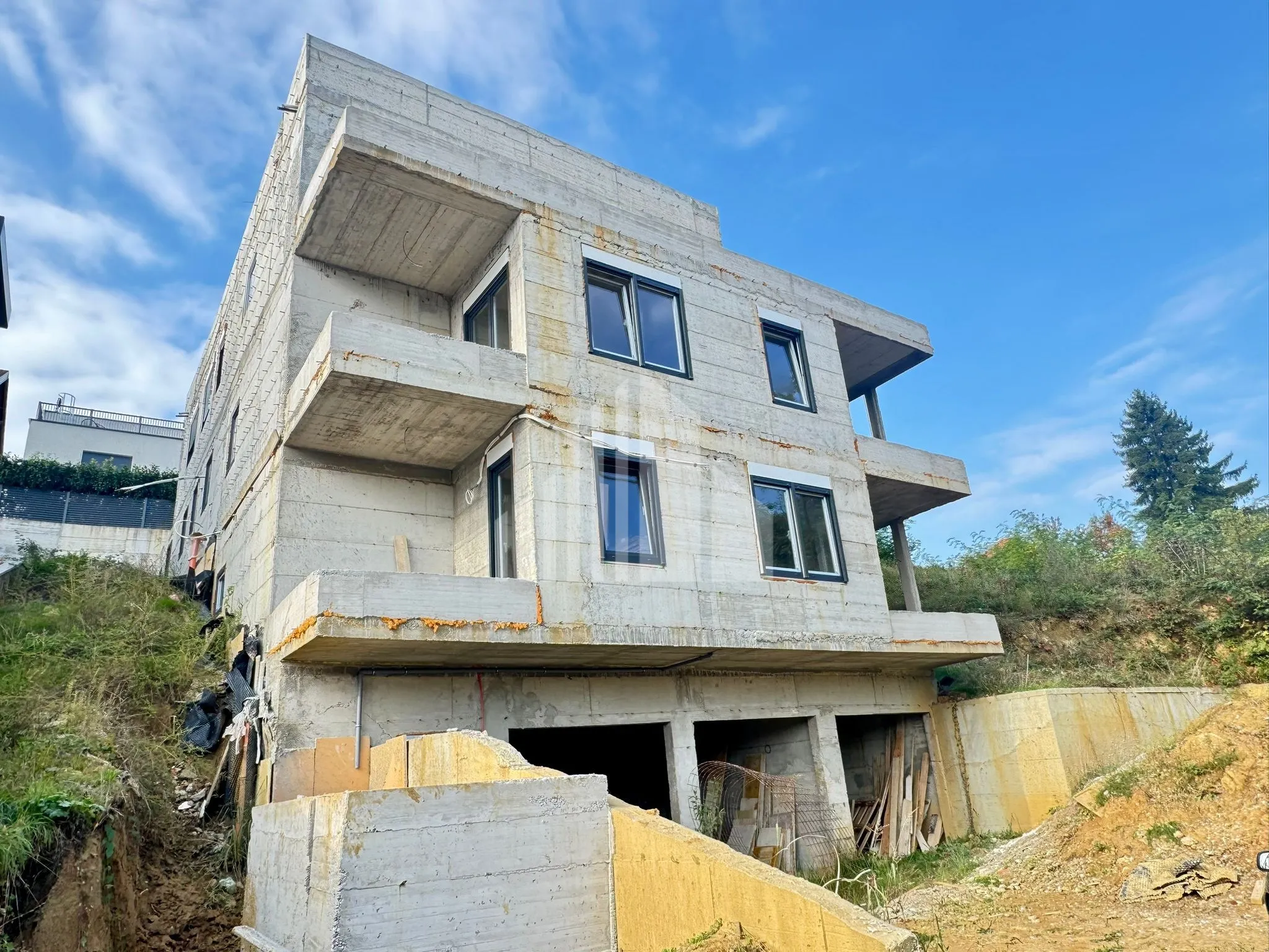 Zagreb, Maksimir, luksuzan 5S stan, novogradnja - cover