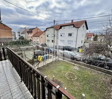 Zagreb, Voltino, obiteljska kuća, 240m2, za adaptaciju - cover