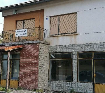 Kuća za prodaju - cover
