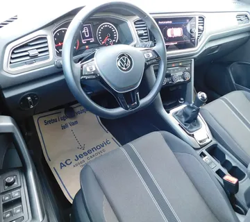 Volkswagen T-Roc 1.0 TSI Design - cover