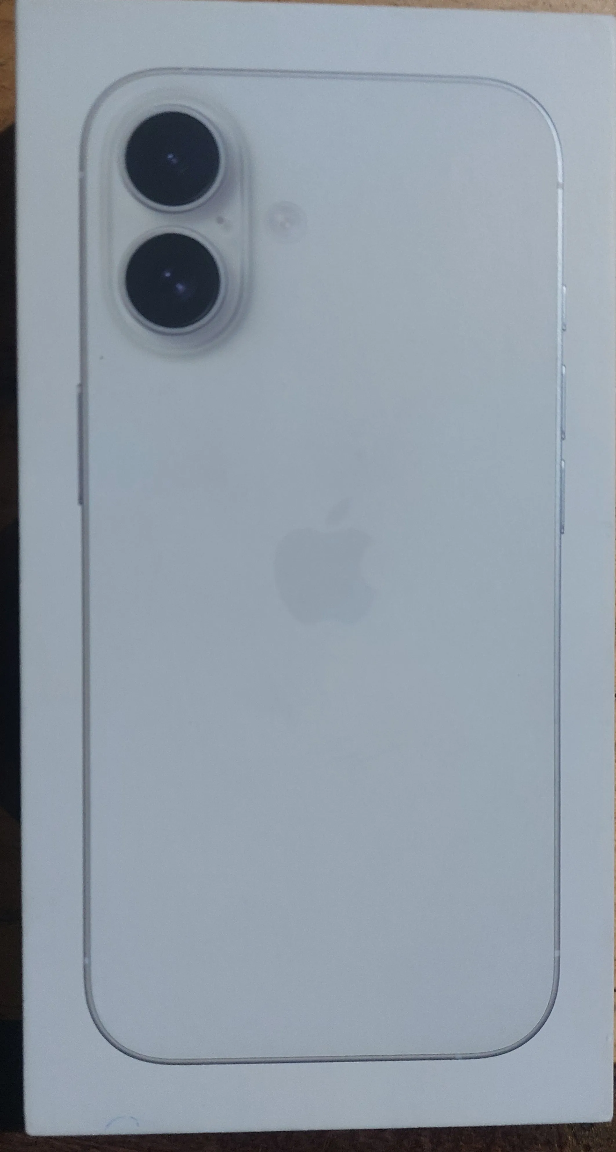 IPhone 16 256GB bijeli - NOVO! - cover