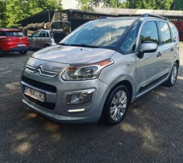 Citroën C3 Picasso 1,6 HDi 84 KW *** EXCLUSIVE OPREMA * TOP STANJE *** - cover