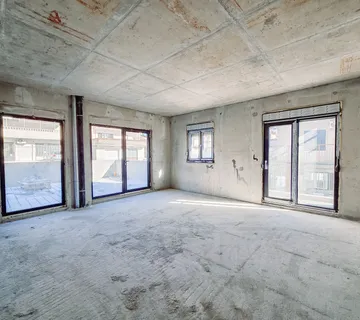 Solin (Matoševa ulica) - Poslovni prostor u novogradnji! - cover