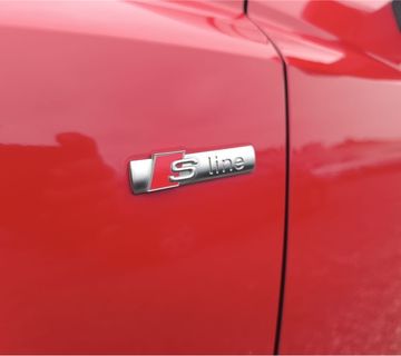 Audi Q3 35 TFSI S-LINE Automatik - cover