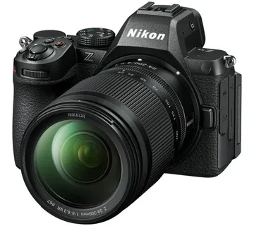 Fotoaparat Nikon Z5II + 24-200mm f/4-6.3 VR - cover