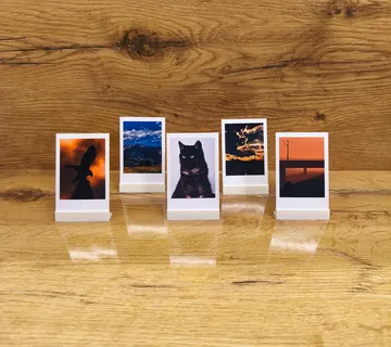 Stalak za fotografije 88mm - za Polaroid i-Type/600/SX-70 8/1 - cover