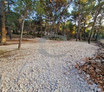 ZEMLJIŠTE MALI LOŠINJ, 500 M2, 50.000 EUR - cover