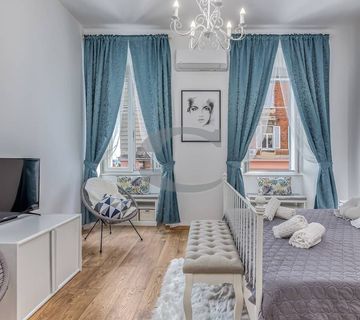 STROGI CENTAR, NOVOUREĐENI STANOVI, 80 M2 + 38 M2 - cover
