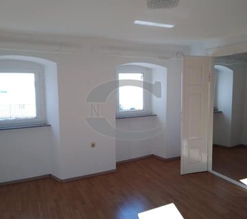 KUĆA KOSTRENA, 150 M2, 165.000 EUR/KN - cover