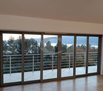 STAN, RIJEKA, MARTINKOVAC, 2S+DB, 143 M2 - cover