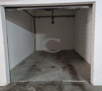 GARAŽA, RIJEKA, KRNJEVO, 18 M2 - cover