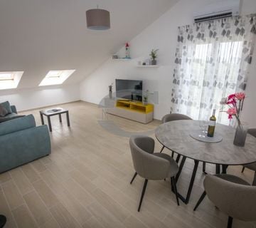 STAN, RIJEKA, KOSTRENA, 2S+DB, 85 M2 - cover