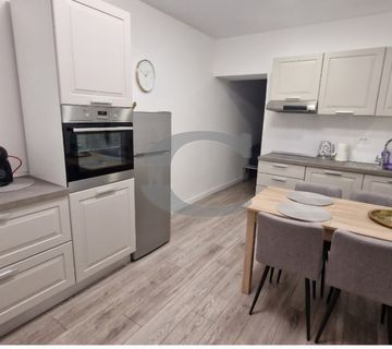 KUĆA, RIJEKA, CENTAR, 2S+DB, 65 M2 - PET FRIENDLY - cover