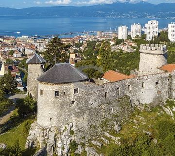 POSLOVNI PROSTOR, RIJEKA, TRSAT, 80 M2 - cover