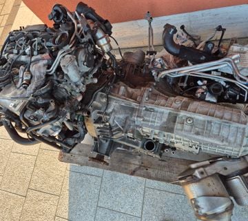 Motor sa getribom za Audi A6 2014 god. - cover