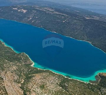 Cres, poljoprivredno zemljište 87110m2 - cover