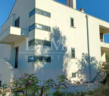 PAŠMAN, naselje Ždrelac, ROH BAU, 3 etaže - cover