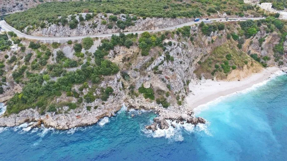 1.RED DO MORA - cover