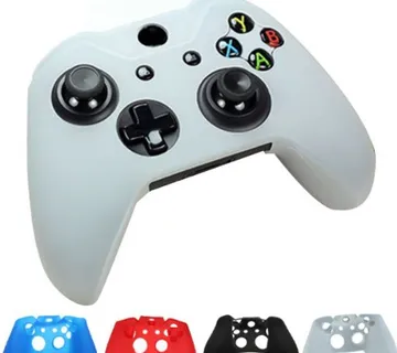 Poklanjamo silikonske maske za Xbox One joystick - cover