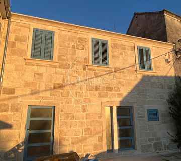 KORČULA/ŽRNOVO, STAN u NOVORENOVIRANOJ KAMENOJ KUĆI, 100m2 - cover