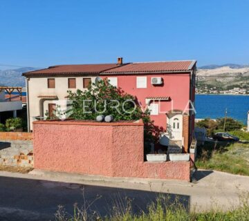 Zadar, Pag, dvojni objekt s pet apartmana i pogledom na more - cover