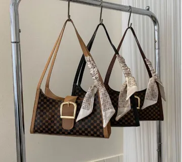 Torbica s mašnom - Vintage - cover