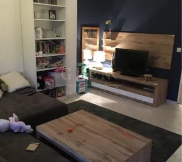 Stan Zagreb Malešnica, 60 m2, adaptiran (prodaja) - cover