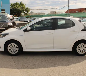 Toyot Yaris 1.5 Hybrid AUTOMATIK *KAMERA* - Zagreb