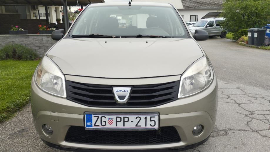 dacia-sandero-1-4-slika-217780593