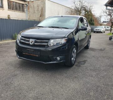 *DACIA*SANDERO*1.5*DCI*ODLIČNO*STANJE*KLIMA*SERVISNA*TOP*STANJE*ZG* - cover