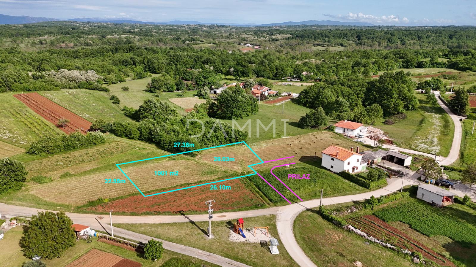 ISTRA, ŽMINJ - Građevinsko zemljište 1001m2 s otvorenim pogledom - cover