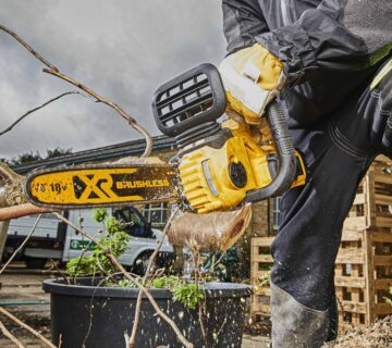 DeWalt aku lančana pila DCM565P1 18V 1x5,0Ah 300mm - cover