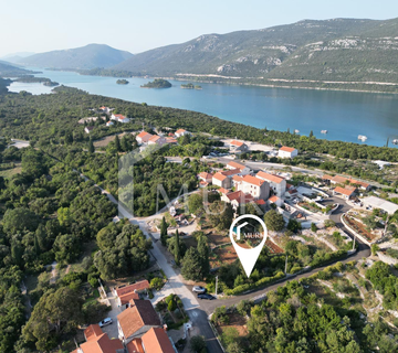 ZAMASLINA, PELJEŠAC - građevinsko zemljište 770m2 - cover