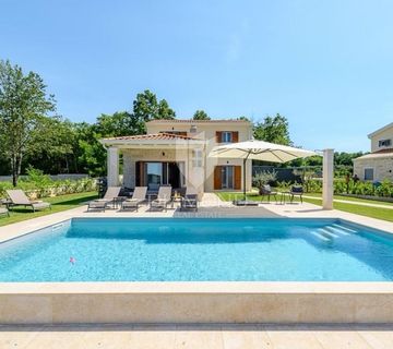 Tinjan, središnja Istra nova Villa sa grijanim bazenom  - cover