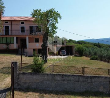 Barban, okolica, kuća sa neometanim pogledom na more  - cover