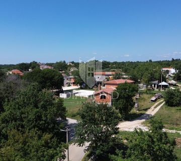 Barban. okolica, građevinsko zemljište sa ishodovanom građevinskom dozvolom - cover