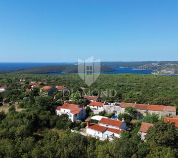 Labin, građevinsko zemljište u blizini mora  - cover