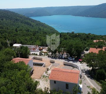 Labin, okolica, renovirana kuća s pogledom na more - cover
