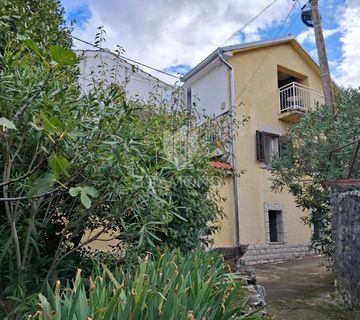 Selce, kuća 300m od mora - cover