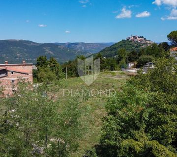 Prilika za investitore, zemljište sa pogledom na Motovun. - cover