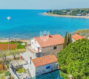 Prilika! Umag, okolica! Simpatična Istarska kuća 2. red do mora!  - cover