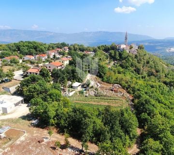 Pićan, građevinsko zemljište na rubu naselja sa otvorenim pogledom - cover