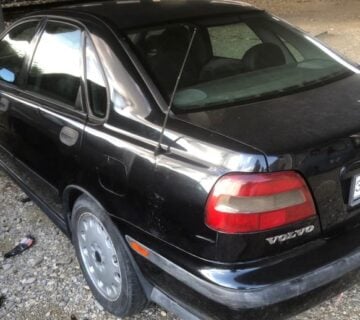 Dijelovi Volvo S40 - cover